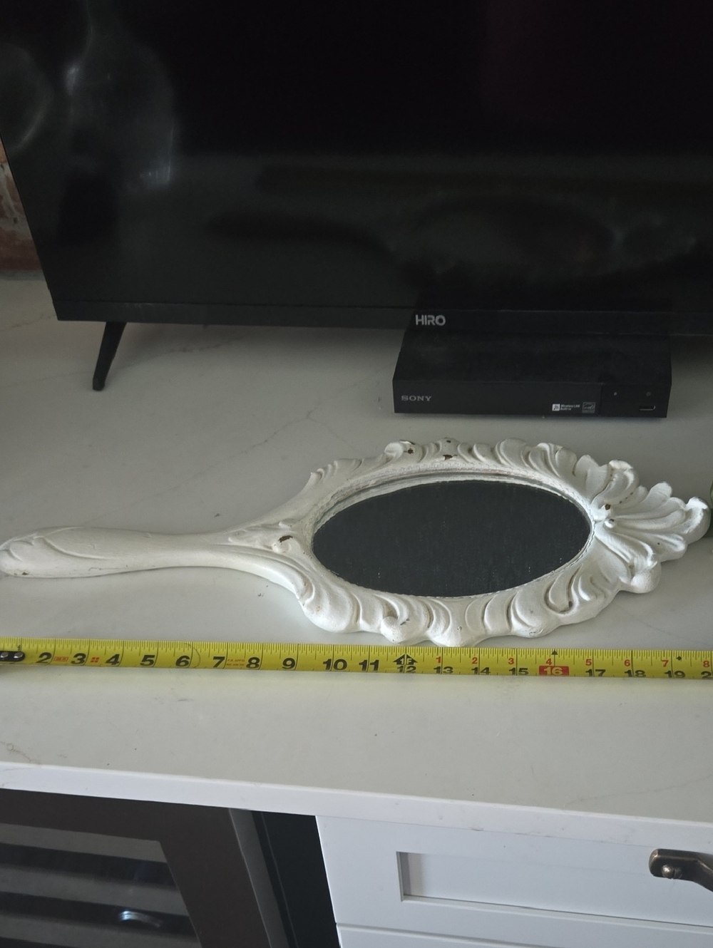 Source Unknown White Decorative Hand Mirror Wall Accent No Bundling